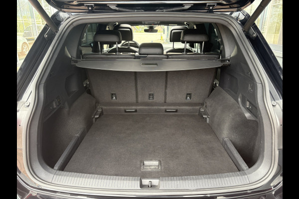 Seat Tarraco 1.5 TSI DSG Xcellence SCHUIFDAK/BEATS/LEDER/DODEHOEK/20INCH Seat Tarraco 1.5 TSI DSG Xcellence SCHUIFDAK/BEATS/LEDER/DODEHOEK/20INCH