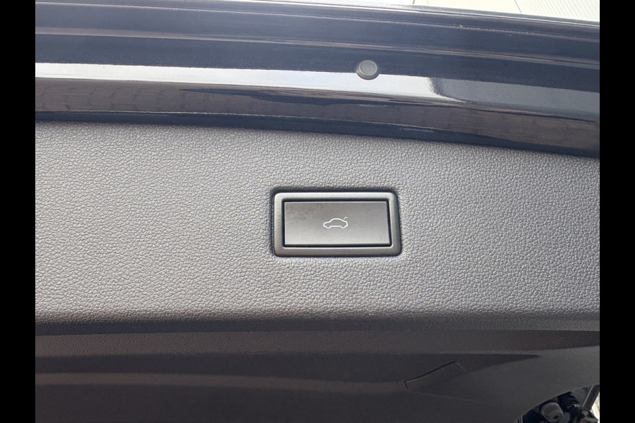 Seat Tarraco 1.5 TSI DSG Xcellence SCHUIFDAK/BEATS/LEDER/DODEHOEK/20INCH Seat Tarraco 1.5 TSI DSG Xcellence SCHUIFDAK/BEATS/LEDER/DODEHOEK/20INCH