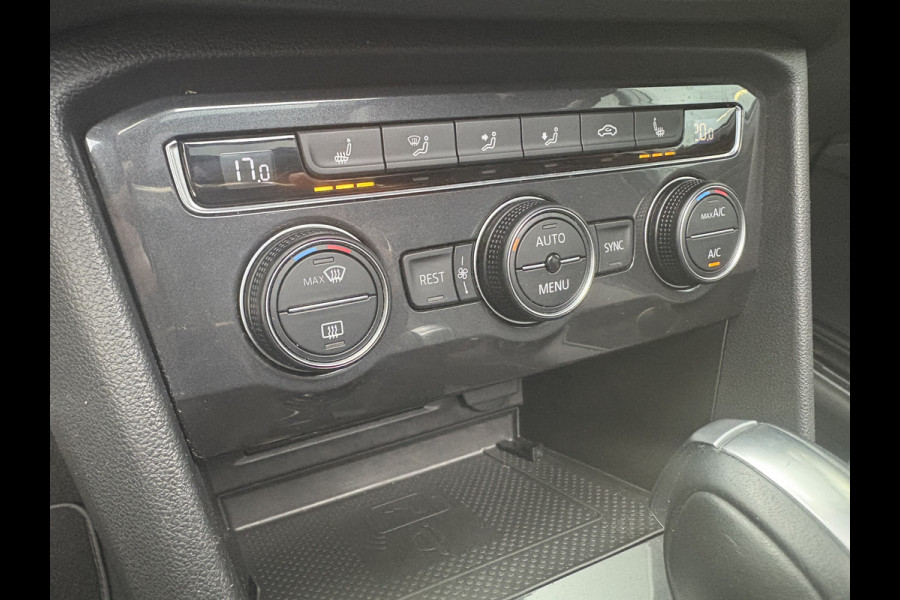 Seat Tarraco 1.5 TSI DSG Xcellence SCHUIFDAK/BEATS/LEDER/DODEHOEK/20INCH Seat Tarraco 1.5 TSI DSG Xcellence SCHUIFDAK/BEATS/LEDER/DODEHOEK/20INCH