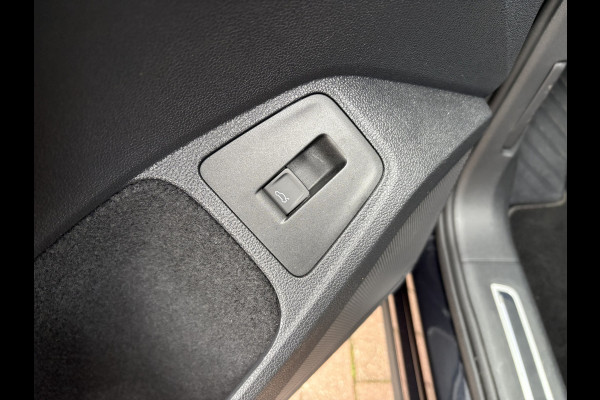 Seat Tarraco 1.5 TSI DSG Xcellence SCHUIFDAK/BEATS/LEDER/DODEHOEK/20INCH Seat Tarraco 1.5 TSI DSG Xcellence SCHUIFDAK/BEATS/LEDER/DODEHOEK/20INCH