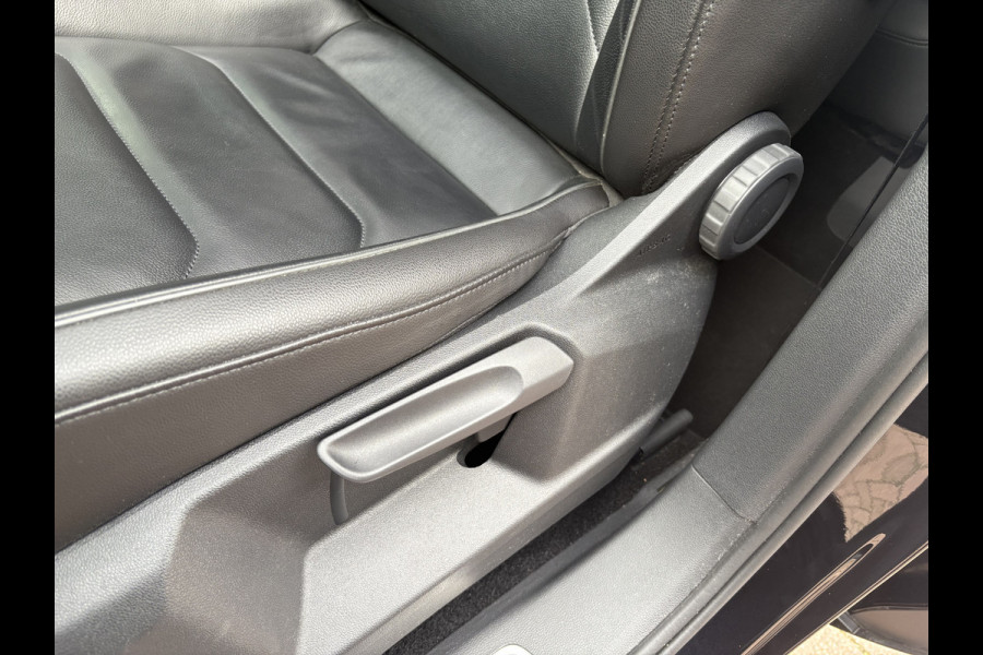 Seat Tarraco 1.5 TSI DSG Xcellence SCHUIFDAK/BEATS/LEDER/DODEHOEK/20INCH Seat Tarraco 1.5 TSI DSG Xcellence SCHUIFDAK/BEATS/LEDER/DODEHOEK/20INCH