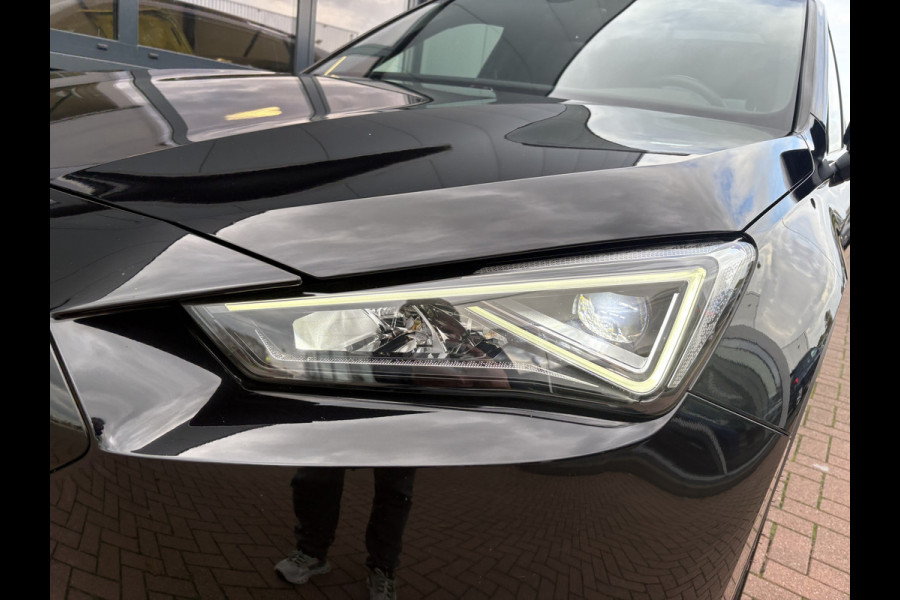 Seat Tarraco 1.5 TSI DSG Xcellence SCHUIFDAK/BEATS/LEDER/DODEHOEK/20INCH Seat Tarraco 1.5 TSI DSG Xcellence SCHUIFDAK/BEATS/LEDER/DODEHOEK/20INCH