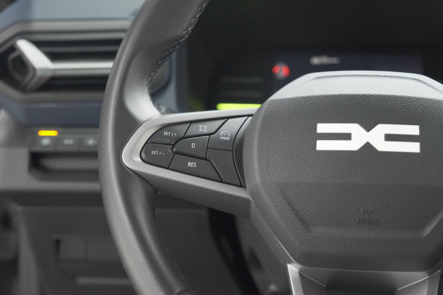 Dacia Duster Mild Hybrid 130 Expression | Camera | Stoelverwarming | Apple Carplay | Navigatie