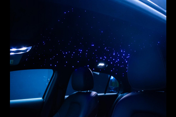 Mercedes-Benz A-Klasse 200 Business Sport (STERRENHEMEL,APPLE CARPLAY,NAVI,SPORTSTOELEN,STOELVERWARMING,CAMERA,LED,GETINT,PDC) Mercedes-Benz A-Klasse 200 Business Sport (STERRENHEMEL,APPLE CARPLAY,NAVI,SPORTSTOELEN,STOELVERWARMING,CAMERA,LED,GETINT,PDC)