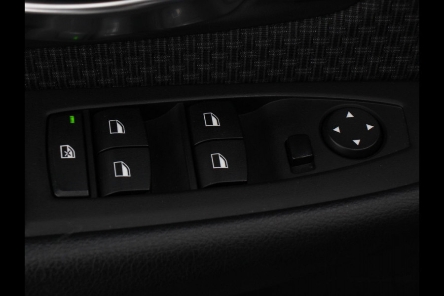 BMW 2 Serie Gran Tourer 218i Automaat 7p. Corporate Lease Executive 7p | Cruise control | Lichtmetalen velgen | Navigatie | Parkeersensoren achter | Radio | LED BMW 2 Serie Gran Tourer 218i Automaat 7p. Corporate Lease Executive 7p | Cruise control | Lichtmetalen velgen | Navigatie | Parkeersensoren achter | Radio | LED