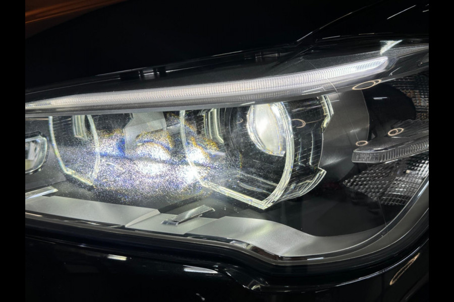 BMW X1 XDrive20i Executive Garantie Camera StoelVW Elek Achterklep PDC Cruise Navi Clima Led Lane All Season Rijklaar