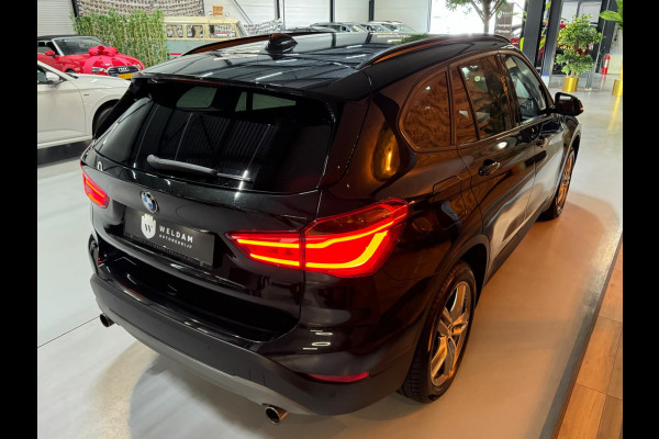 BMW X1 XDrive20i Executive Garantie Camera StoelVW Elek Achterklep PDC Cruise Navi Clima Led Lane All Season Rijklaar