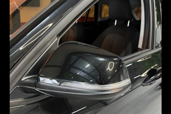 BMW X1 XDrive20i Executive Garantie Camera StoelVW Elek Achterklep PDC Cruise Navi Clima Led Lane All Season Rijklaar