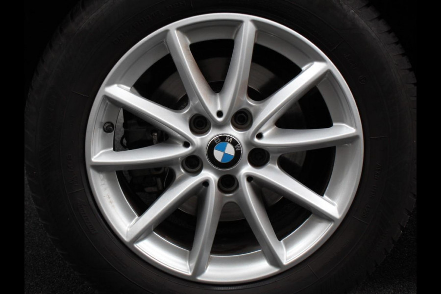 BMW 2 Serie Gran Tourer 218i Automaat 7p. Corporate Lease Executive 7p | Cruise control | Lichtmetalen velgen | Navigatie | Parkeersensoren achter | Radio | LED BMW 2 Serie Gran Tourer 218i Automaat 7p. Corporate Lease Executive 7p | Cruise control | Lichtmetalen velgen | Navigatie | Parkeersensoren achter | Radio | LED