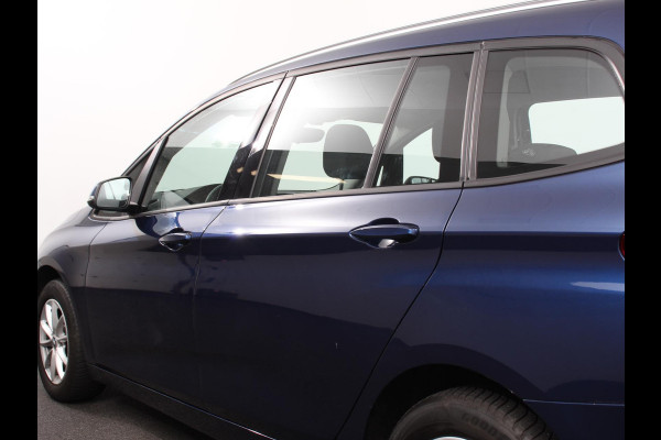 BMW 2 Serie Gran Tourer 218i Automaat 7p. Corporate Lease Executive 7p | Cruise control | Lichtmetalen velgen | Navigatie | Parkeersensoren achter | Radio | LED BMW 2 Serie Gran Tourer 218i Automaat 7p. Corporate Lease Executive 7p | Cruise control | Lichtmetalen velgen | Navigatie | Parkeersensoren achter | Radio | LED