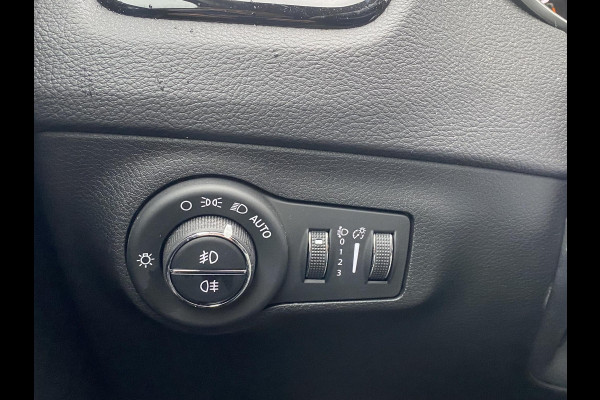 Jeep Compass 1.4 MultiAir Limited 1STE EIGENAAR| ORIGINEEL NL AUTO |  STOELVERWARMING| AFNEEMBARE TREKHAAK| RIJKLAARPRIJS INCL. 12 MND BOVAG GARANTIE Jeep Compass 1.4 MultiAir Limited 1STE EIGENAAR| ORIGINEEL NL AUTO |  STOELVERWARMING| AFNEEMBARE TREKHAAK| RIJKLAARPRIJS INCL. 12 MND BOVAG GARANTIE
