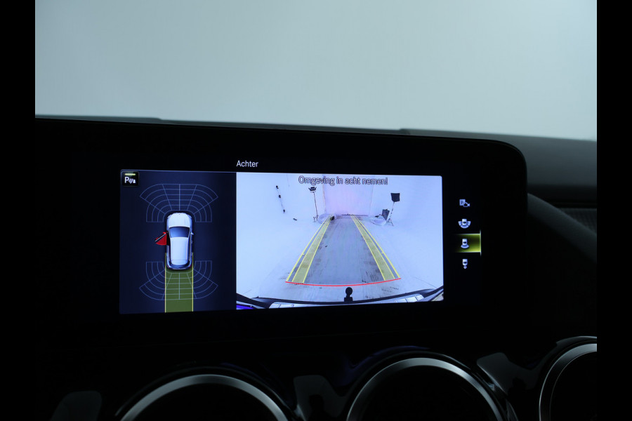 Mercedes-Benz GLA 250 e Plug-In Hybride Trekhaak | Night Pakket |Stoelverwarming voor | Distronic | Achteruitrijcamera | Keyless go | Dodehoek Assist.. Inclusief 24 maanden MB Certified garantie voor Europa.