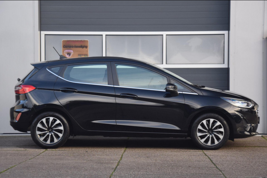 Ford Fiesta 1.0 EcoBoost Hybrid Titanium + NAVIGATIE/DRAADLOOS TELEFOON LADEN