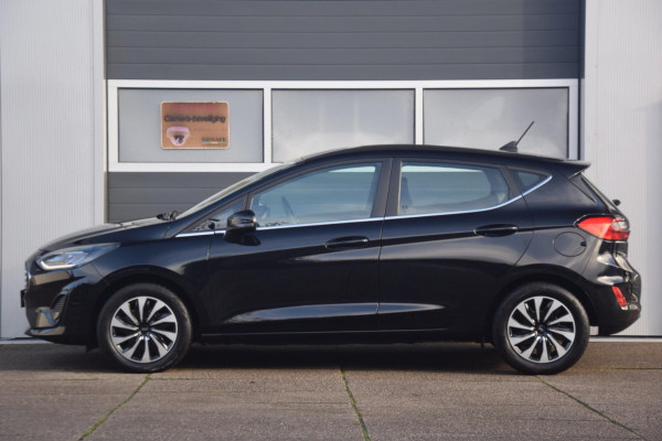 Ford Fiesta 1.0 EcoBoost Hybrid Titanium + NAVIGATIE/DRAADLOOS TELEFOON LADEN