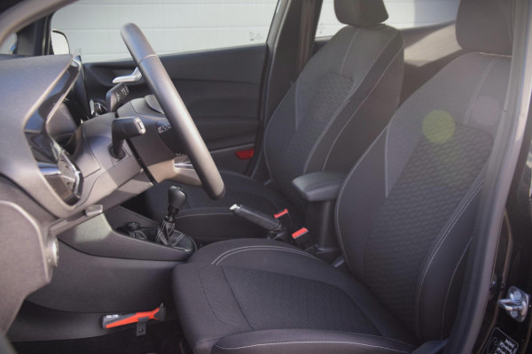 Ford Fiesta 1.0 EcoBoost Hybrid Titanium + NAVIGATIE/DRAADLOOS TELEFOON LADEN