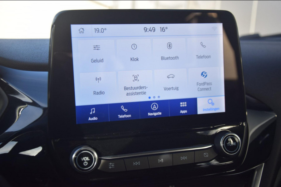 Ford Fiesta 1.0 EcoBoost Hybrid Titanium + NAVIGATIE/DRAADLOOS TELEFOON LADEN
