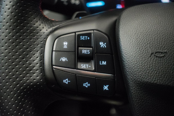 Ford Focus 1.5 150PK EcoBoost ST Line Automaat [ Bang & Olufsen Camera Carplay Adaptive Cruise Control ]