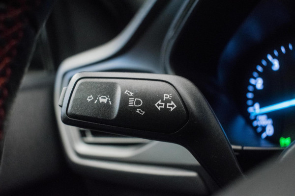 Ford Focus 1.5 150PK EcoBoost ST Line Automaat [ Bang & Olufsen Camera Carplay Adaptive Cruise Control ]