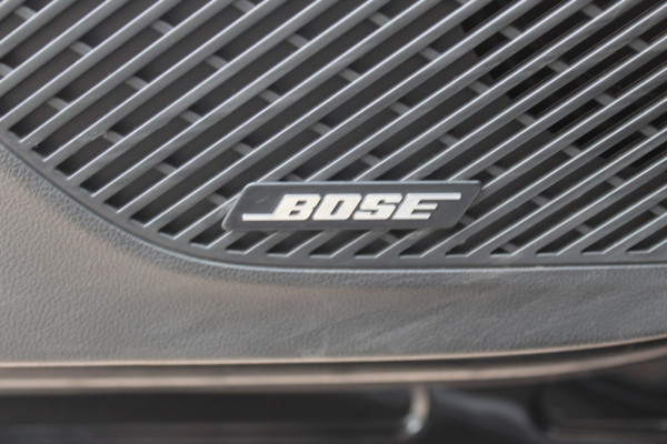 Renault Arkana 1.3 TCe 140 R.S. Line / Camera / Leder / 18'' / Bose / Keyless / Sfeerverlichting / Navigatie / Dodehoek / DAB / ACC / Stoelverwarming Renault Arkana 1.3 TCe 140 R.S. Line / Camera / Leder / 18'' / Bose / Keyless / Sfeerverlichting / Navigatie / Dodehoek / DAB / ACC / Stoelverwarming