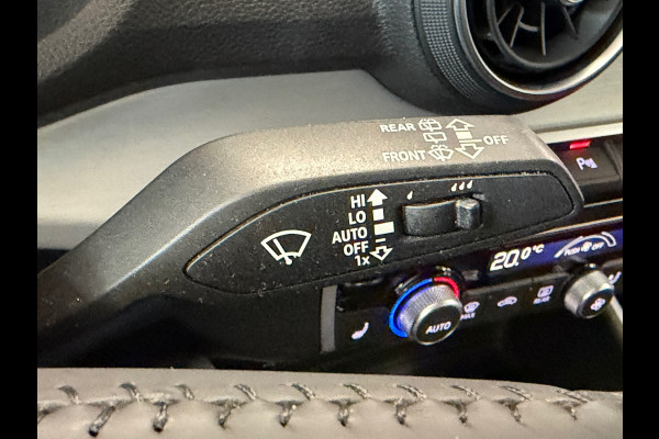 Audi Q2 35 TFSI S Edition S-tronic ADAPTIEVE CRUISE CONTROL PDC STOELVERWARMING AIRCO BLUETOOTH Audi Q2 35 TFSI S Edition S-tronic ADAPTIEVE CRUISE CONTROL PDC STOELVERWARMING AIRCO BLUETOOTH