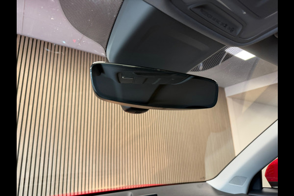 Audi Q2 35 TFSI S Edition S-tronic ADAPTIEVE CRUISE CONTROL PDC STOELVERWARMING AIRCO BLUETOOTH Audi Q2 35 TFSI S Edition S-tronic ADAPTIEVE CRUISE CONTROL PDC STOELVERWARMING AIRCO BLUETOOTH