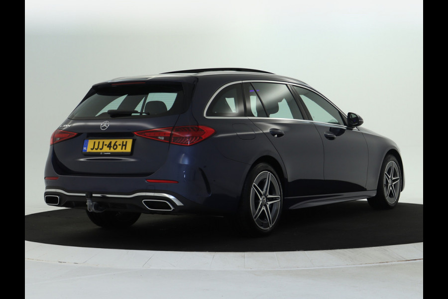 Mercedes-Benz C-Klasse Estate 300 e AMG Plug-In Hybride AMG Line | Trekhaak | Panorama Schuif-Kanrteldak | Distronic | Stuur en Stoelverwarming. Inclusief 24 maanden Mercedes-Benz Certified garantie voor Europa.