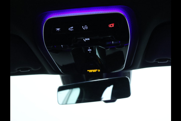 Mercedes-Benz C-Klasse Estate 300 e AMG Plug-In Hybride AMG Line | Trekhaak | Panorama Schuif-Kanrteldak | Distronic | Stuur en Stoelverwarming. Inclusief 24 maanden Mercedes-Benz Certified garantie voor Europa.