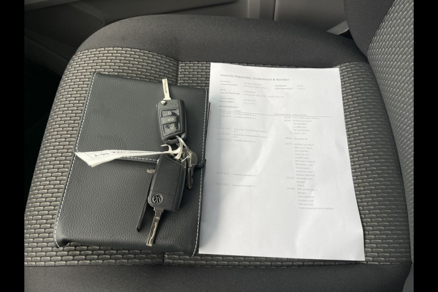 Volkswagen Transporter T6.1 2.0 TDI 150pk E6 L2 Lease €421 p/m, Airco, Navi, PDC, Sortimo inrichting, Trekhaak, Volledig onderhoudshistorie aanwezig Volkswagen Transporter T6.1 2.0 TDI 150pk E6 L2 Lease €421 p/m, Airco, Navi, PDC, Sortimo inrichting, Trekhaak, Volledig onderhoudshistorie aanwezig