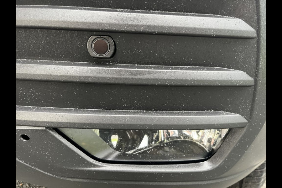 Volkswagen Transporter T6.1 2.0 TDI 150pk E6 L2 Lease €421 p/m, Airco, Navi, PDC, Sortimo inrichting, Trekhaak, Volledig onderhoudshistorie aanwezig Volkswagen Transporter T6.1 2.0 TDI 150pk E6 L2 Lease €421 p/m, Airco, Navi, PDC, Sortimo inrichting, Trekhaak, Volledig onderhoudshistorie aanwezig