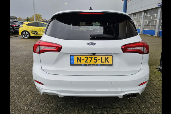Ford FOCUS Wagon 1.0 EcoBoost ST Line X Business AGR-stoelen | Winter Pack | Full LED | 18 inch lichtmetalen velgen Ford FOCUS Wagon 1.0 EcoBoost ST Line X Business AGR-stoelen | Winter Pack | Full LED | 18 inch lichtmetalen velgen