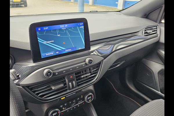 Ford FOCUS Wagon 1.0 EcoBoost ST Line X Business AGR-stoelen | Winter Pack | Full LED | 18 inch lichtmetalen velgen Ford FOCUS Wagon 1.0 EcoBoost ST Line X Business AGR-stoelen | Winter Pack | Full LED | 18 inch lichtmetalen velgen