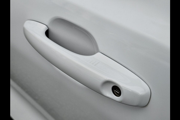 Ford FOCUS Wagon 1.0 EcoBoost ST Line X Business AGR-stoelen | Winter Pack | Full LED | 18 inch lichtmetalen velgen Ford FOCUS Wagon 1.0 EcoBoost ST Line X Business AGR-stoelen | Winter Pack | Full LED | 18 inch lichtmetalen velgen