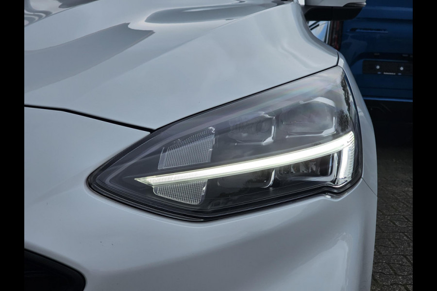 Ford FOCUS Wagon 1.0 EcoBoost ST Line X Business AGR-stoelen | Winter Pack | Full LED | 18 inch lichtmetalen velgen Ford FOCUS Wagon 1.0 EcoBoost ST Line X Business AGR-stoelen | Winter Pack | Full LED | 18 inch lichtmetalen velgen