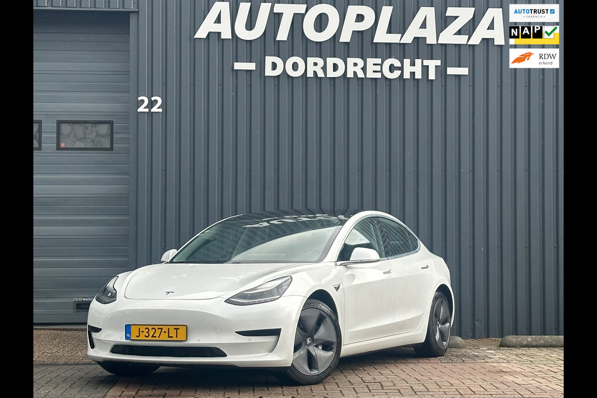 Tesla Model 3 Standard RWD Plus 60 kWh Tesla Model 3 Standard RWD Plus 60 kWh