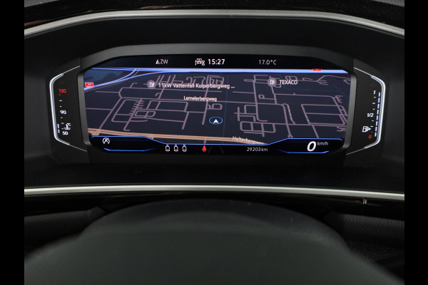 Volkswagen T-Roc 1.0 TSI R-Line Business 110 PK | Verlengde garantie | Navigatie | Keyless entry | Privacy glas | Volkswagen T-Roc 1.0 TSI R-Line Business 110 PK | Verlengde garantie | Navigatie | Keyless entry | Privacy glas |