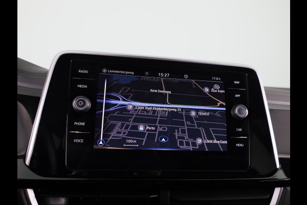 Volkswagen T-Roc 1.0 TSI R-Line Business 110 PK | Verlengde garantie | Navigatie | Keyless entry | Privacy glas | Volkswagen T-Roc 1.0 TSI R-Line Business 110 PK | Verlengde garantie | Navigatie | Keyless entry | Privacy glas |