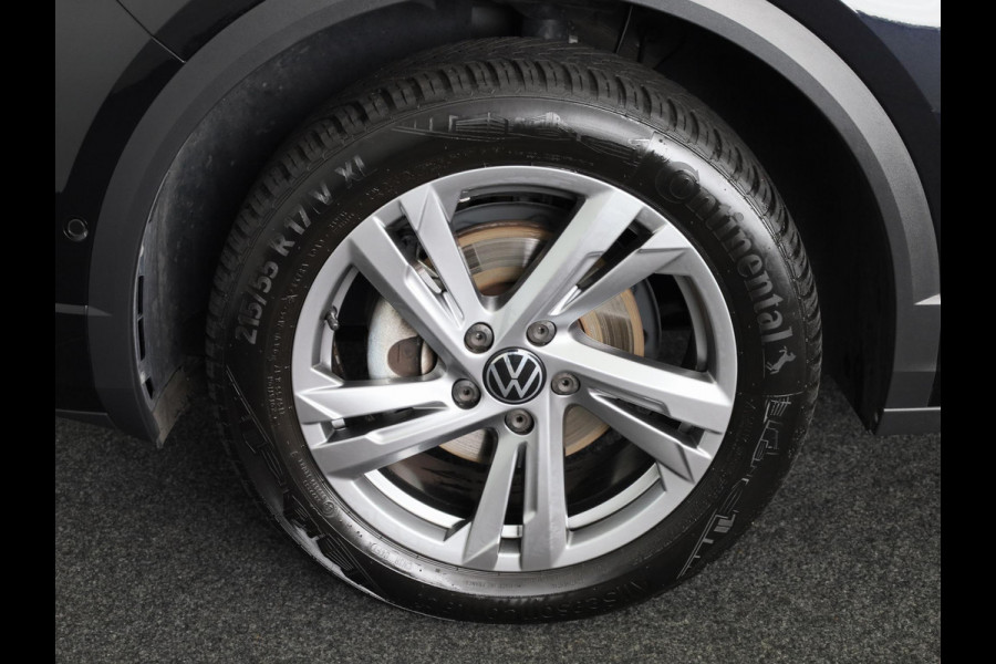 Volkswagen T-Roc 1.0 TSI R-Line Business 110 PK | Verlengde garantie | Navigatie | Keyless entry | Privacy glas | Volkswagen T-Roc 1.0 TSI R-Line Business 110 PK | Verlengde garantie | Navigatie | Keyless entry | Privacy glas |