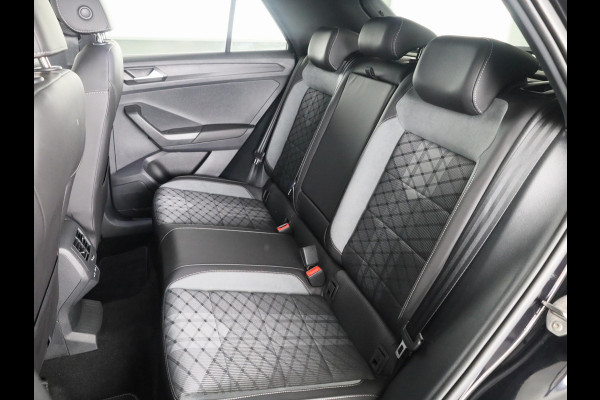 Volkswagen T-Roc 1.0 TSI R-Line Business 110 PK | Verlengde garantie | Navigatie | Keyless entry | Privacy glas | Volkswagen T-Roc 1.0 TSI R-Line Business 110 PK | Verlengde garantie | Navigatie | Keyless entry | Privacy glas |