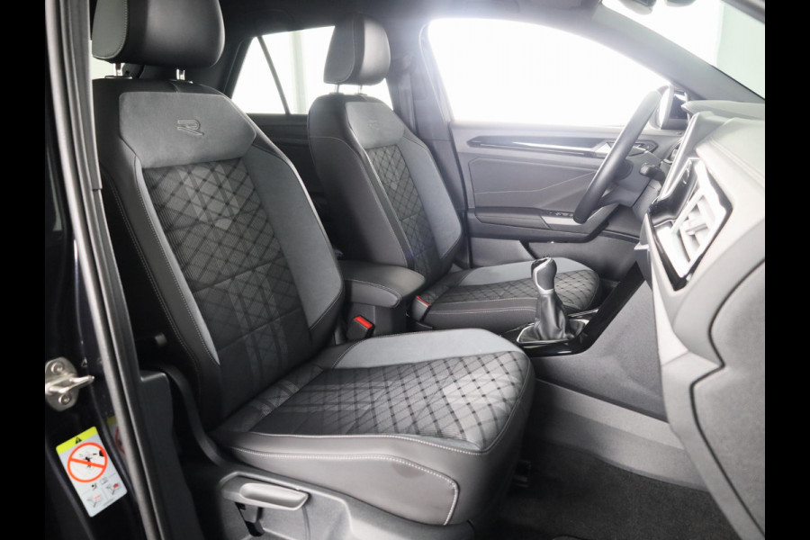 Volkswagen T-Roc 1.0 TSI R-Line Business 110 PK | Verlengde garantie | Navigatie | Keyless entry | Privacy glas | Volkswagen T-Roc 1.0 TSI R-Line Business 110 PK | Verlengde garantie | Navigatie | Keyless entry | Privacy glas |