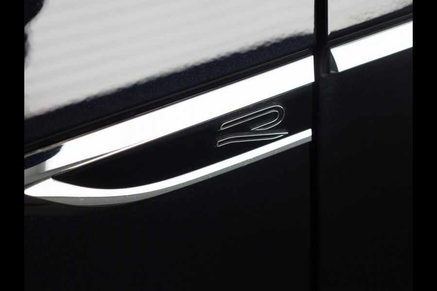 Volkswagen T-Roc 1.0 TSI R-Line Business 110 PK | Verlengde garantie | Navigatie | Keyless entry | Privacy glas | Volkswagen T-Roc 1.0 TSI R-Line Business 110 PK | Verlengde garantie | Navigatie | Keyless entry | Privacy glas |