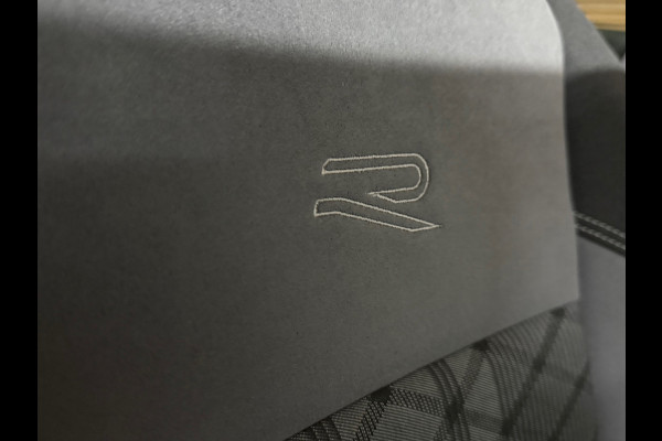 Volkswagen Taigo 1.0 TSI R-Line Business DSG | Pano | Virtual Cockpit | ACC | IQ.Light | Navi | Camera