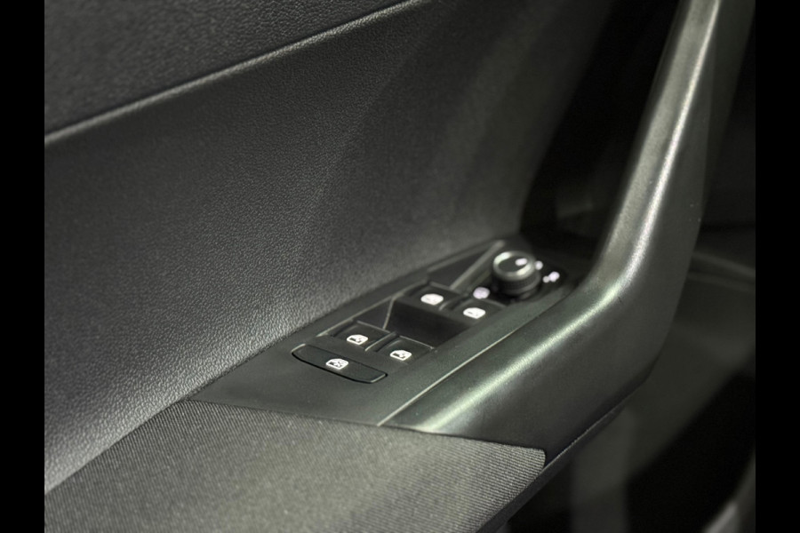 Volkswagen Taigo 1.0 TSI R-Line Business DSG | Pano | Virtual Cockpit | ACC | IQ.Light | Navi | Camera