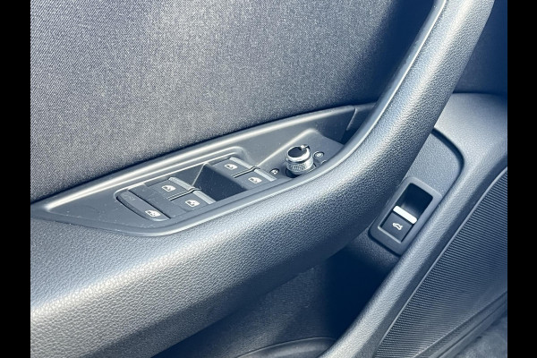 Audi A4 Avant 1.4 TFSI Design Pro Line | Cruise control Audi A4 Avant 1.4 TFSI Design Pro Line | Cruise control