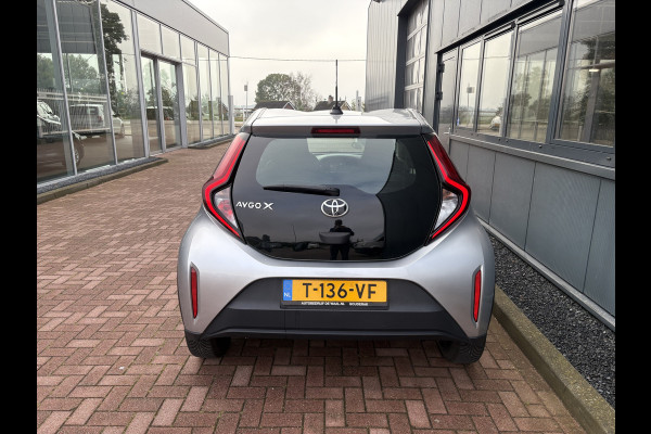 Toyota Aygo X 1.0 VVT-i MT Play 5-drs. CAMERA/CARPLAY/DAB/ADAPT.CRUISE