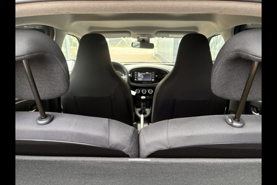 Toyota Aygo X 1.0 VVT-i MT Play 5-drs. CAMERA/CARPLAY/DAB/ADAPT.CRUISE