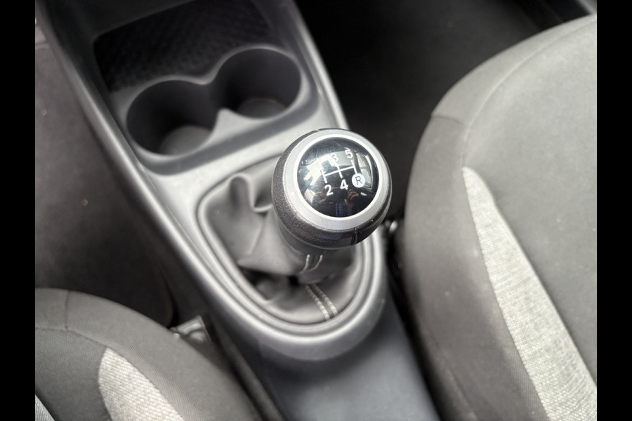 Toyota Aygo X 1.0 VVT-i MT Play 5-drs. CAMERA/CARPLAY/DAB/ADAPT.CRUISE