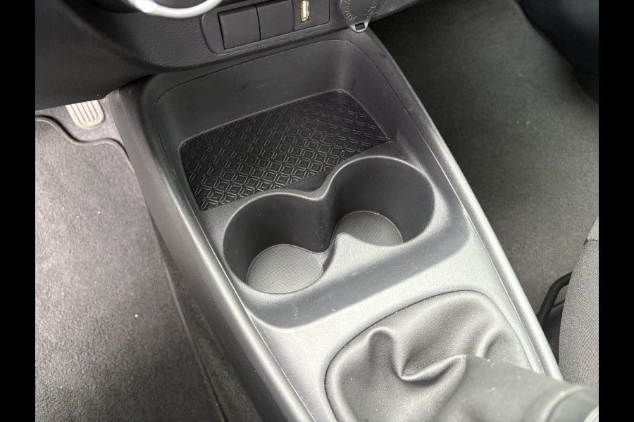 Toyota Aygo X 1.0 VVT-i MT Play 5-drs. CAMERA/CARPLAY/DAB/ADAPT.CRUISE