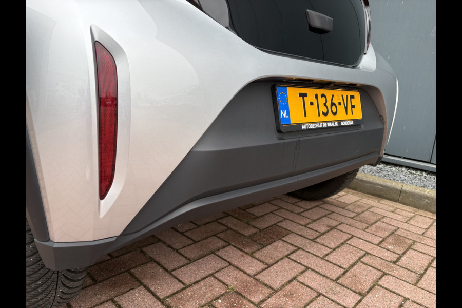 Toyota Aygo X 1.0 VVT-i MT Play 5-drs. CAMERA/CARPLAY/DAB/ADAPT.CRUISE