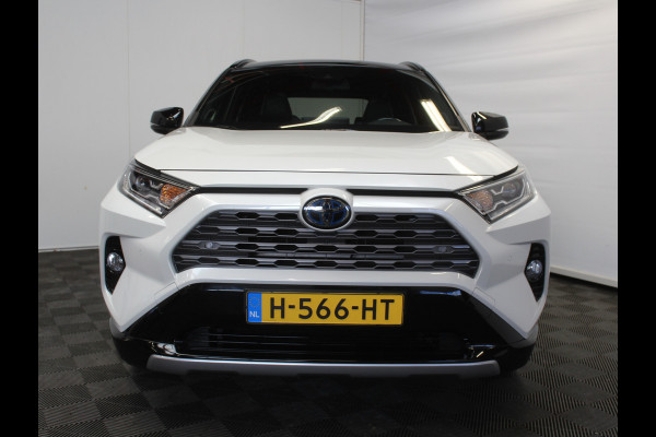 Toyota RAV4 2.5 Hybrid Bi-Tone CAMERA | ADAPCRUISE | LED | NAVI | STOELVERW | CLIMATE Toyota RAV4 2.5 Hybrid Bi-Tone CAMERA | ADAPCRUISE | LED | NAVI | STOELVERW | CLIMATE
