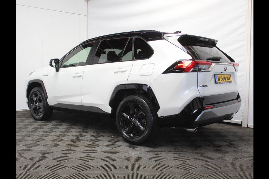 Toyota RAV4 2.5 Hybrid Bi-Tone CAMERA | ADAPCRUISE | LED | NAVI | STOELVERW | CLIMATE Toyota RAV4 2.5 Hybrid Bi-Tone CAMERA | ADAPCRUISE | LED | NAVI | STOELVERW | CLIMATE